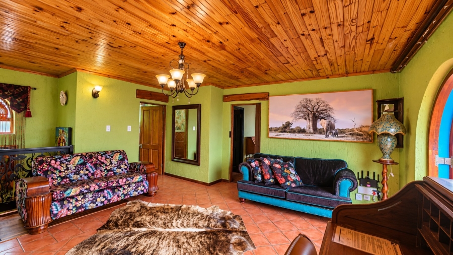 4 Bedroom Property for Sale in Brenton On Sea Western Cape